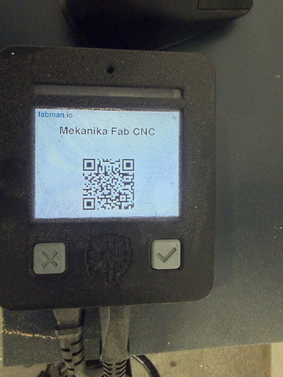 Fabman check-in terminal on the machine
